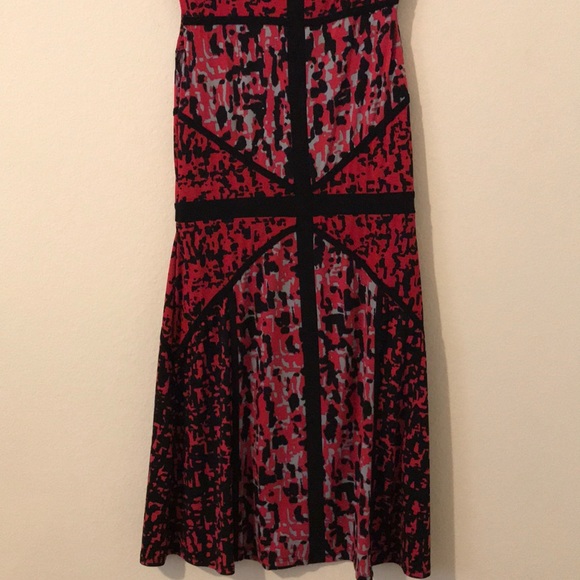 Pattern dress - Picture 4 of 6